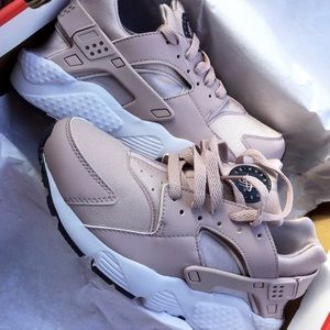 blush pink huaraches